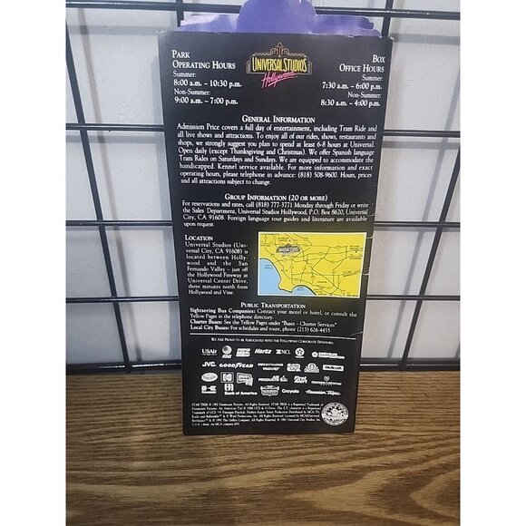 Universal Studios Hollywood Brochure 1992 ET Earthquake King Kong Jaws Conan HTF - Picture 2 of 5